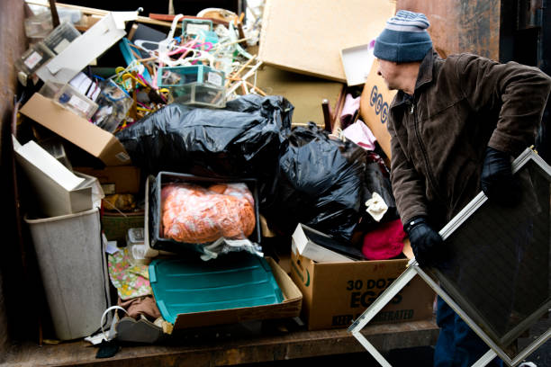 Best Commercial Junk Removal  in Redfield, SD