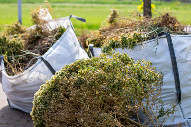 Best Garage Cleanout  in Redfield, SD